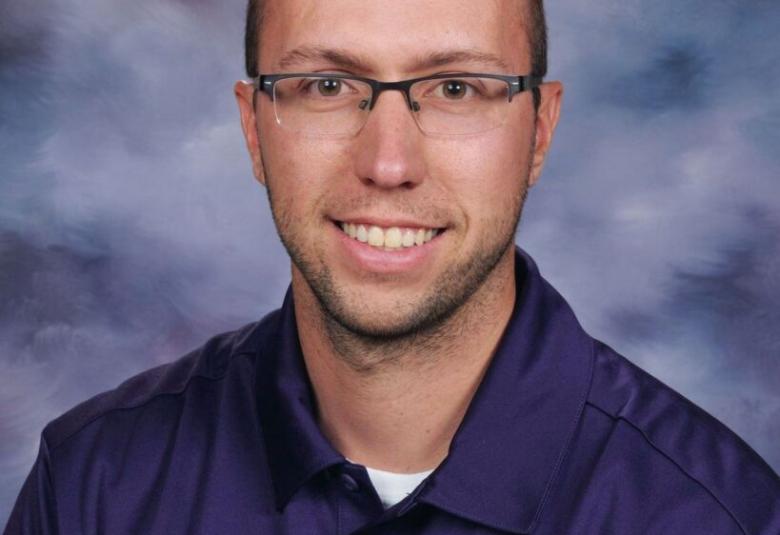 Linn-News - Staff Photo - Create Article