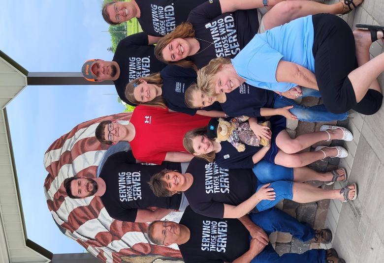 Linn-News - Staff Photo - Create Article