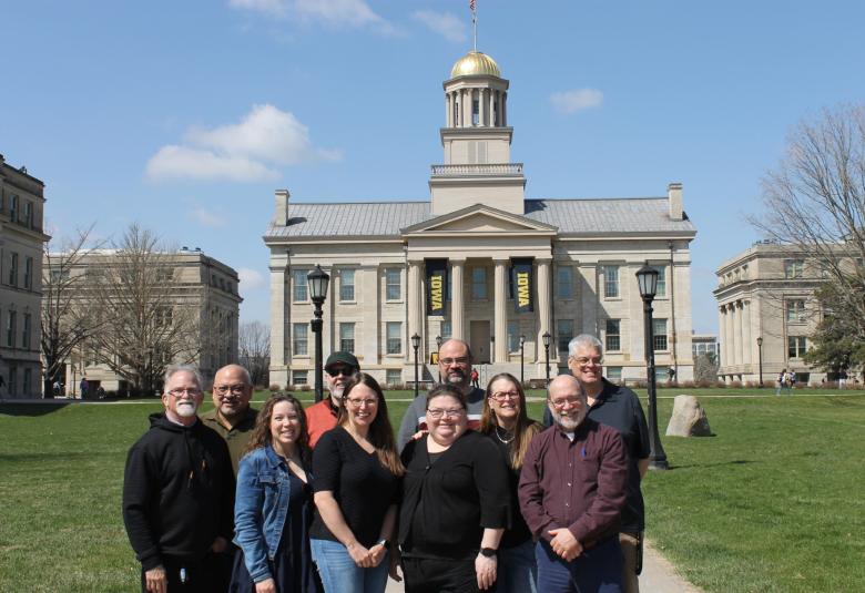 Linn-News - Staff Photo - Create Article